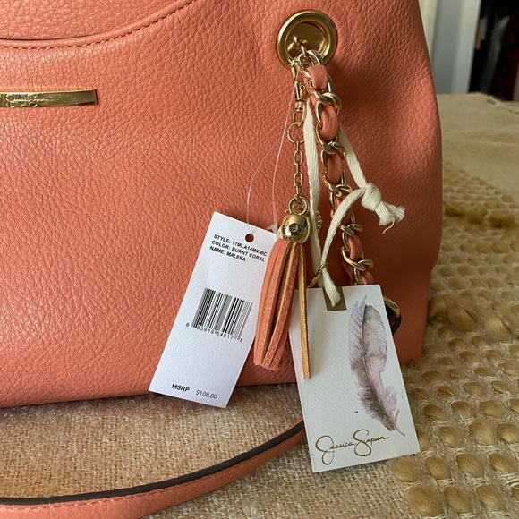 Beautiful brand new Jessica Simpson coral bag - Picture 7 of 8